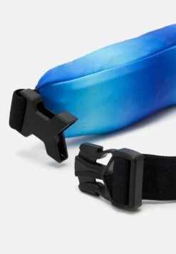 Nike Performance Slim Waist Unisex - Riñonera - Blue -ADIDAS Moda Tienda de ventas 03d4855280b54262a622bb17c1391f13