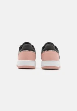 Champion Rebound 2.0 Low - Zapatillas De Baloncesto - Pink/White/New Black -ADIDAS Moda Tienda de ventas 0961bce492384c539ea6a03db72859b7