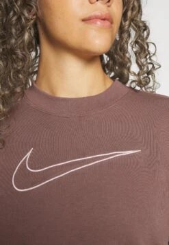 Nike Performance W Nk Df Gt Ft Gx Crew Esstl - Sudadera - Plum Eclipse/White -ADIDAS Moda Tienda de ventas 15a62c9c8c8d4ce6afdbf25950e5ca7a