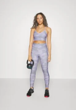 Reebok Bra - Sujetadores Deportivos Con Sujeción Ligera - Violet Haze -ADIDAS Moda Tienda de ventas 201afb8c6f9647f381f5222dd256e34a