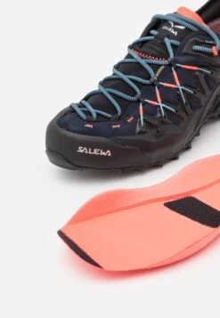 SALEWA Wildfire Edge Gtx - Zapatillas De Senderismo - Navy Blazer/Black -ADIDAS Moda Tienda de ventas 242b54073b8446f9b14f253b93f828fd