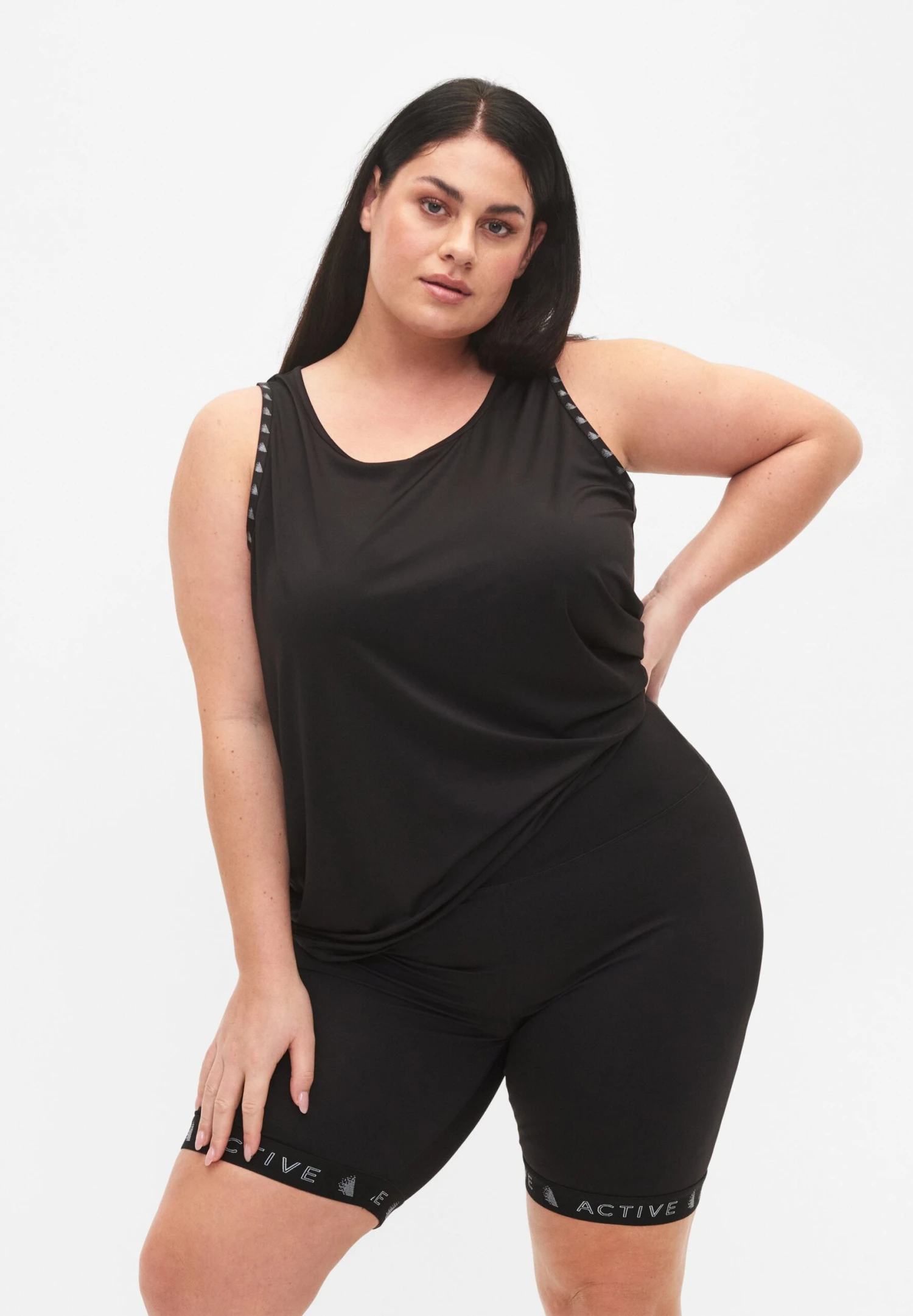 Tight-Fitting Workout - Medias - Black 3 Tight-Fitting Workout - Medias - Black