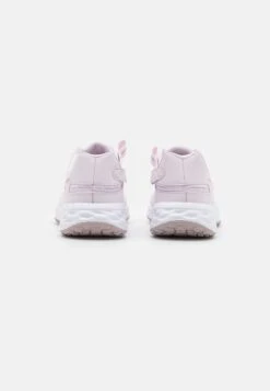 Nike Performance Revolution 6 Flyease - Zapatillas De Running Neutras - Light Violet/Champagne/White -ADIDAS Moda Tienda de ventas 3522c0edfef34589a4859558096ab5ba