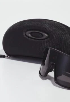 Oakley Sutro Unisex - Gafas De Deporte - Matte Black Prizm Grey -ADIDAS Moda Tienda de ventas 41675d2214104123ae466863c54c4843