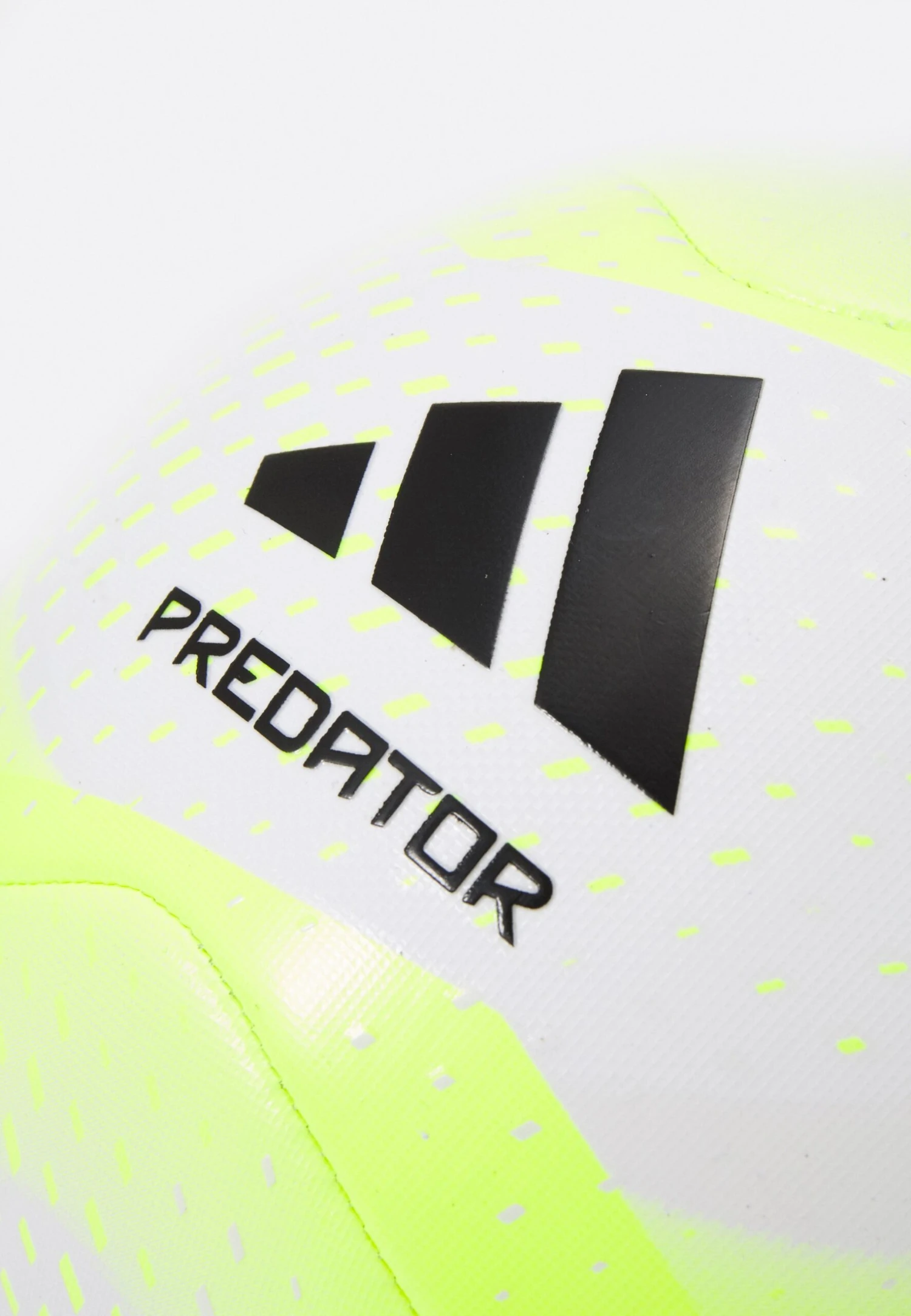 ADIDAS PERFORMANCE Predator Unisex - Balón De Fútbol - White/Lucid Lemon/Black 5 ADIDAS PERFORMANCE Predator Unisex - Balón De Fútbol - White/Lucid Lemon/Black - Imagen 3