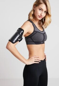 Nike Performance Lean Arm Band Plus Unisex - Otros Accesorios - Black/Black/Silver -ADIDAS Moda Tienda de ventas 4ff0bdca602745228c5c841c2d669d45