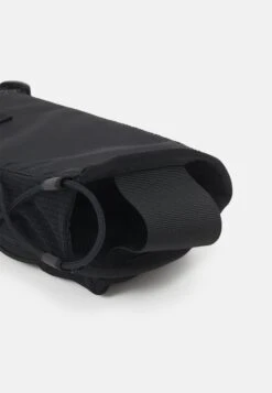 The North Face Borealis Water Bottle Holder Unisex - Bandolera - Black -ADIDAS Moda Tienda de ventas 5c8d3615f2b1490c990183005ed14533