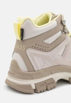 Zapatillas De Senderismo - Sand -ADIDAS Moda Tienda de ventas 5ea078aeb50441f8a8c43a6872de04ef