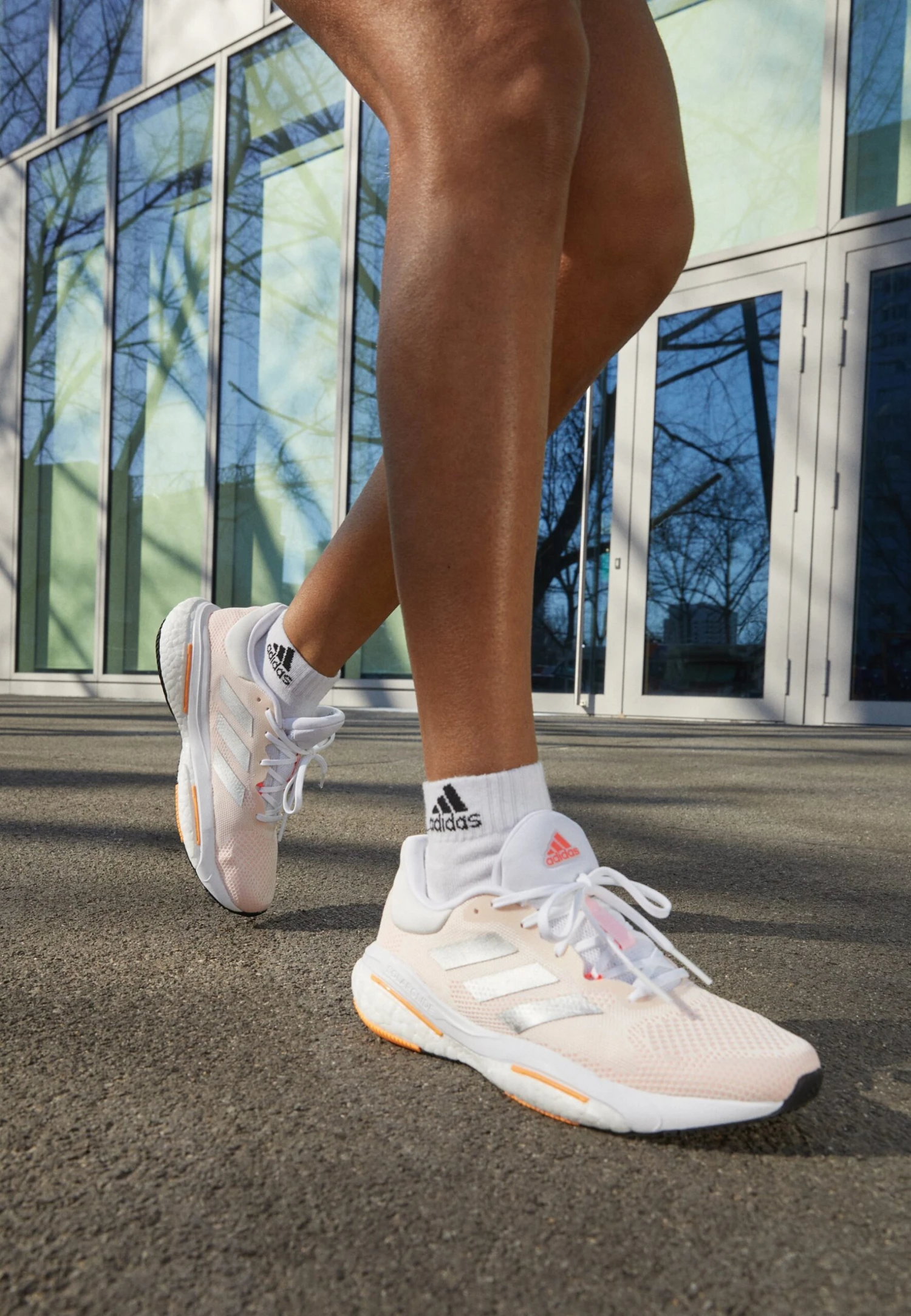 ADIDAS PERFORMANCE Solarglide 5- Zapatillas De Running Neutras - White 4 ADIDAS PERFORMANCE Solarglide 5- Zapatillas De Running Neutras - White - Imagen 2