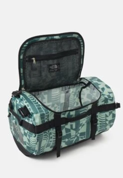 The North Face Base Camp Duffel S Unisex - Bolsa De Viaje - Misty Sage Irregular Geometry/Black -ADIDAS Moda Tienda de ventas 6d80d5b1063a48d085928d400e3d4c2d