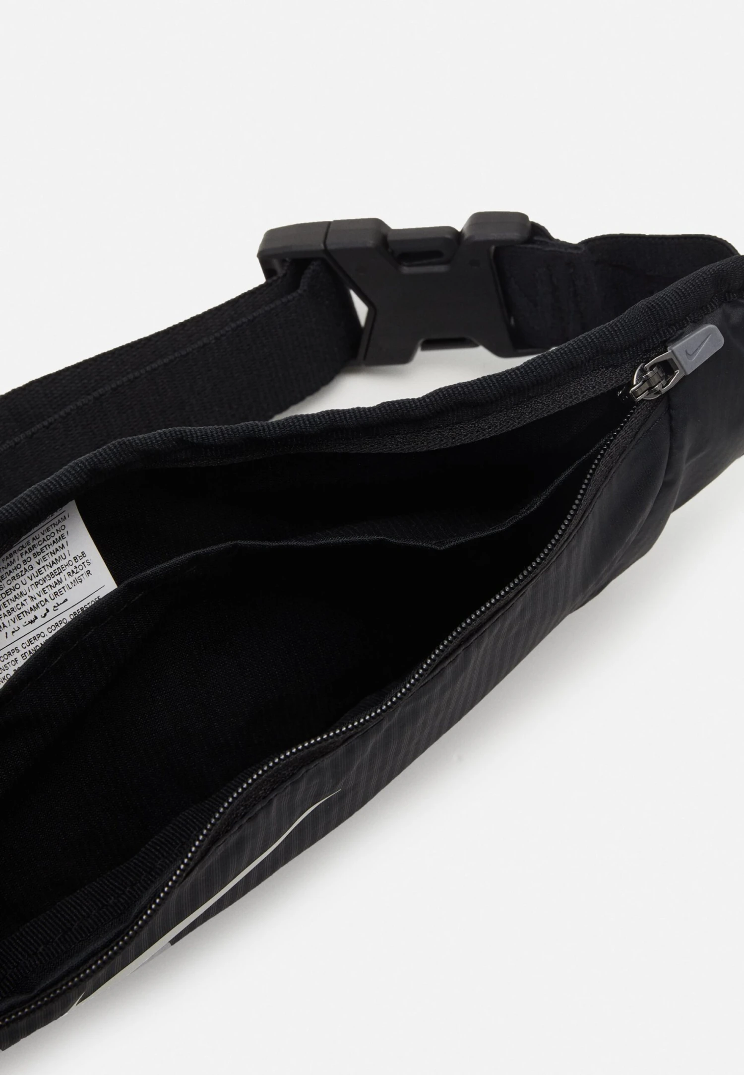 Nike Performance Challenger Unisex - Riñonera - Black 6 Nike Performance Challenger Unisex - Riñonera - Black - Imagen 4