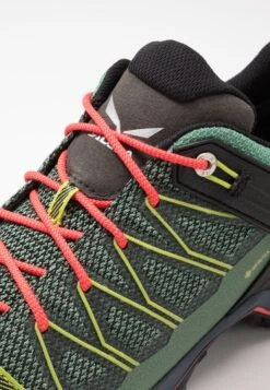 SALEWA Mtn Trainer Lite Gtx - Zapatillas De Senderismo - Feld Green/Fluo Coral -ADIDAS Moda Tienda de ventas 8a62452179f74ca5b29f8cd4f475bdae