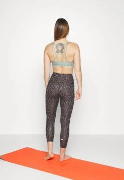 ADIDAS PERFORMANCE Yo Ess Aop 78 - Medias - Black -ADIDAS Moda Tienda de ventas 8aac7bba786e4d43a42cbd634c5f71fc