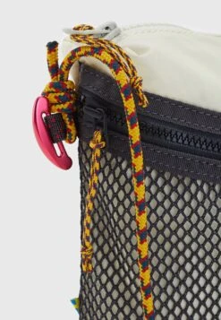 Klättermusen Algir Accessory Large Unisex - Bandolera - Cristal Green -ADIDAS Moda Tienda de ventas 8b79c031cea147638c72a956ad567b05