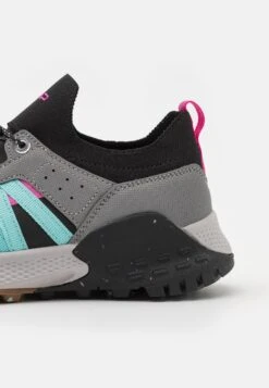 CMP Hosnian Low Shoe - Zapatillas De Senderismo - Grey/Purple Fluo -ADIDAS Moda Tienda de ventas 9a34c448badd499ea121caee8f7ccd61