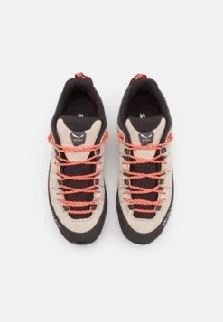 SALEWA Alp Trainer 2- Zapatillas De Senderismo - Oatmeal/Black -ADIDAS Moda Tienda de ventas a8ebb42f937e45689c820517bf448dc3