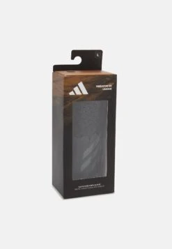 ADIDAS PERFORMANCE Unisex - Espinilleras - Black -ADIDAS Moda Tienda de ventas ad75be537a674b9695201efffbdc9f85