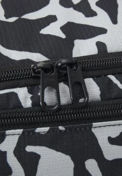 Nike Performance Duff Cat Unisex - Bolsa De Deporte - Black/Light Smoke Grey/White -ADIDAS Moda Tienda de ventas b38349aef8524dc7af7e04185b2ea20e