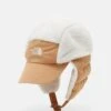 The North Face Cragmont Trapper Unisex - Gorro - Gardenia White/Almond Butter 2 The North Face Cragmont Trapper Unisex - Gorro - Gardenia White/Almond Butter -ADIDAS Moda Tienda de ventas bd02dad65198448e9a829a0975e231d9