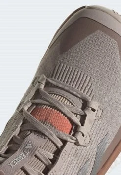 ADIDAS PERFORMANCE Terrex Free Hiker 2- Zapatillas De Senderismo - Taupe Taupe Met Impact Orange -ADIDAS Moda Tienda de ventas c9df961db27f4bc990a03c357b64f382