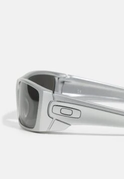 Oakley Fuel Cell Unisex - Gafas De Deporte - Silver/Black -ADIDAS Moda Tienda de ventas e9128ccea8ec4a58b4802e5ea4f053c9