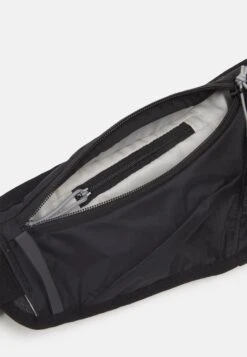 The North Face Enduro Belt - Riñonera - Black/White -ADIDAS Moda Tienda de ventas ea782ccad92c4a299bd59b9f8731a88c