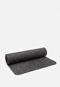 Nike Performance Move Mat - Fitness/Yoga - Black 9 Nike Performance Move Mat - Fitness/Yoga - Black -ADIDAS Moda Tienda de ventas efb535145922464986096c4cc2f59acc
