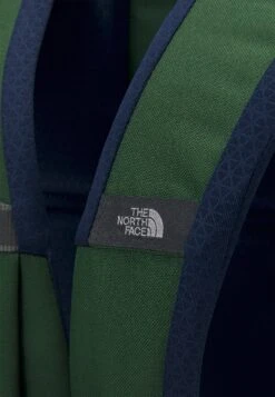 The North Face Jester Unisex - Mochila - Pine Needle/Summit Navy/Power Orange -ADIDAS Moda Tienda de ventas f02a3e3c153d4043a22bd55bdf3a009c